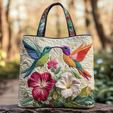 Borsa Trapuntata – Colibrì e Fiori Bianchi
