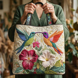 Borsa Trapuntata – Colibrì e Fiori Bianchi